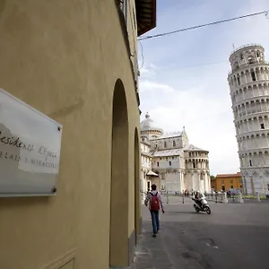 2* Гостевой дом Residenza D'epoca Relais I Miracoli