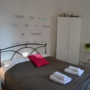 3* Гостевой дом Night & Day